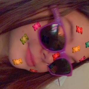 Meet your Posher, Addy